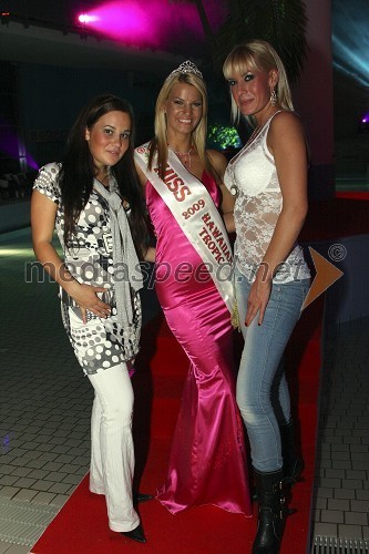 Nermina Sijamhodžić, Miss Hawaiian Tropic 2009 in Kim Lončina in Jelena Čeranič, plesno-glasbeni duo Clea & Kim