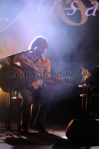 1 na 1: Gušti in Tomi Meglič, koncert v sklopu festivala Arsana