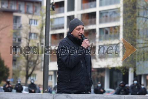 Protesti proti ukrepom za preprečitev Covid19 v Mariboru