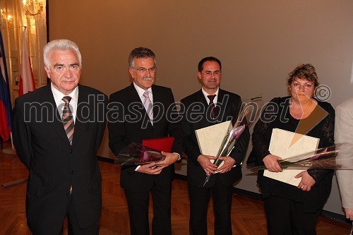 Karl Midlil, mestni svetnik MOM, Stipan Mudražija, predsednik društva gradbenih inženirjev in tehnikov in prejemnik mestnega pečata, prof. dr. Iztok Takač, predstojnik na kliniki za ginekologijo in perinatologijo UKC Maribor in prejemnik listine mesta Maribor in Darinka Židov, predsednica kluba rejniških družin Maribor in prejemnica listine mesta Maribor