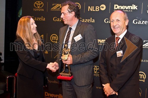 Chantal de Ghaisne de Bourmont, francoska veleposlanica v Sloveniji, Rok Uršič, direktor podjetja Instrumentation Technologies, d.d., dobitnik zlate Gazele in Branko Pavlin, predsenik uprave Dnevnik, d.d.