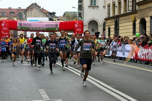 Start rekreativnega teka na 10,5 km