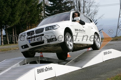 BMW xDrive Tour