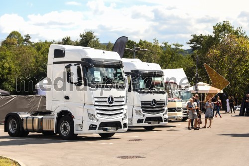 Mercedes-Benz Trucks Road Show 2021