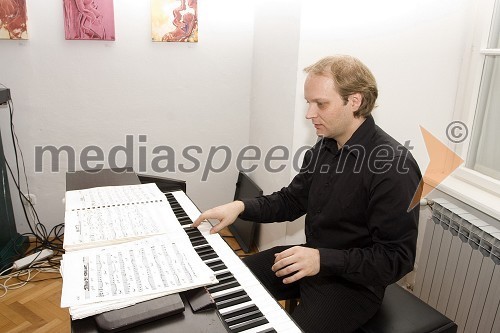 Dejan Berden- Deki, pianist, skladatelj in profesor glasbe