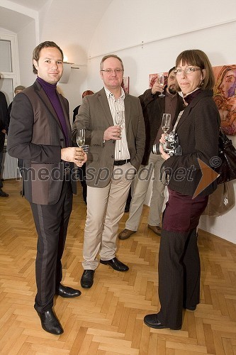 Kristjan Magdič, direktor in lastnik podjetja Frontal, Iztok Rodež, Frontal d.o.o. in Nana Rituper Rodež, Vestnik