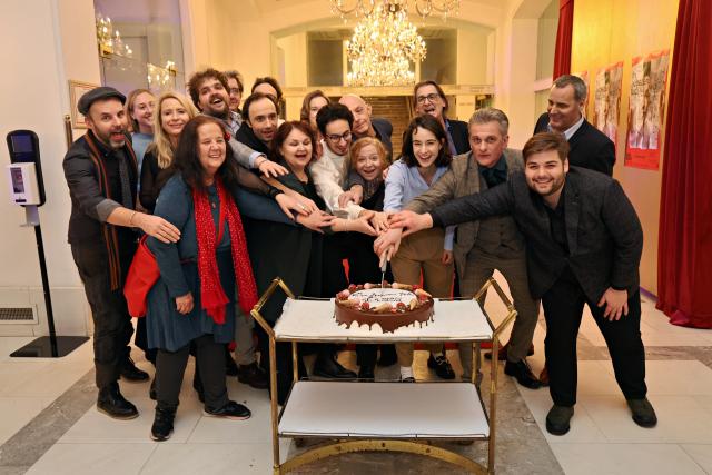 In ljubezen tudi, premiera na odru Slovenskega narodnega gledališča Maribor