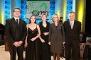 Jožef Vegi, odgovorni urednik radia MMR Lendava in Mirjana Lovrič, odgovorna urednica TV Lendava, povezovalca večera, Helena Zver, pomočnica generalnega direktorja RTV Slovenija za madžarsko narodno skupnost, Cvetka Žirovnik, pomočnica generalnega direktorja RTV Slovenija za organizacijo, kadre in izobraževanje in Anton Guzej, generalni direktor RTV Slovenija