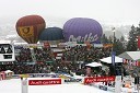 Pogled na cilj in tribune
(nedeljski slalom)