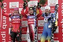 Prve tri smučarke: drugouvrščena Janica Kostelič, Hrvaška, zmagovalka Marlies Schild, Avstrija in tretjeuvrščena Therese Borssen, Švedska
(nedeljski slalom)