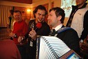 Oleg Kankov, poslanec ruske dume, Andraž Hribar, pevec in Robert Goter, svetovni prvak v igranju harmonike