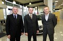 Štefan Vöröš, generalni direktor AC Intercar, d.o.o., Emil Žilavec, direktor Autocommerce Maribor in Igor Geršak, direktor področja osebnih vozil Mercedez Benz v AC Intercar