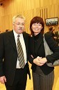 Marjan Bauer, urednik Slovenskih Novic in Romana Dobnikar Šeruga, urednica Nedela  	