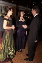Svetlana Širec, Vinska kraljica Slovenije 2008, Tjaša Kos, Vinska kraljica Slovenije 2002 in Janez Erjavec, direktor Pomurskega sejma