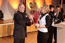 Franc Kangler, župan Maribora in Jasmina Rošar, hokejistka Term Maribor, nagrada za Najboljšo žensko ekipo



 



 

 




 







 
