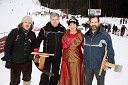 Jani Dolinšek, organizator prireditve, Andrej Verlič, podžupan Maribora, Mojca Roj, kraljica jabolk in Jurij Lep, župan občine Selnica ob Dravi