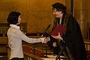 Prorektorica prof. dr. Julijana Kristl in dr. Sonja Svoljšak, doktorica znanosti s področja bibliotekarstva