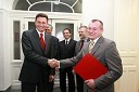 Borut Pahor, predsednik Vlade RS, mag. Boris Podvršnik, župan občine Zreče, prof. dr. Otmar Kugovnik, profesor na Fakulteti za šport in predsednik Slovenske univerzitetne športne zveze, Vili Rezman, župan občine Ruše in Franc Kangler, župan Mestne občine Maribor