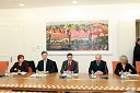 Majda Širca, ministrica za kulturo, Igor Lukšič, minister za šolstvo in šport, Borut Pahor, predsednik Vlade RS, Franc Križanič, minister za finance in mag. Simona Dimic, vodja Kabineta predsednika vlade