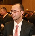 Igor Jurič, TV voditelj oddaje Dnevnik, nominirane za Viktorja za informativno TV oddajo
 
