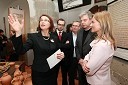 Mirjana Koren, direktorica Pokrajinskega muzeja Maribor, Andrej Verlič, podžupan Maribora, in Katarina Kresal, ministrica za notranje zadeve