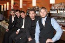 Skupina Nude: Nino Šloser, Miha Koren, Gaber Marolt, Boštjan Dermol in Teodor Amanovič