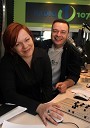 Darja Potočan,  programska urednica Radia 1 in Sašo Papp, programski direktor radijske mreže Infonet ter moderator na Radiu 1