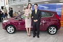 Mirela Korać, Miss Universe Slovenije 2009 in Masahiro Tajima, izvršni direktor Summit Motors