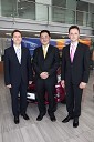 Mag. Roman Rep, namestnik direktorja Delo Revije, Masahiro Tajima, izvršni direktor Summit Motors in David Jurič, generalni direktor Summit Motors