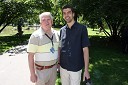 Prim. prof. dr. Erih Tetičkovič, predsednik Društva za varstvo in proti mučenju živali Maribor in Bor Greiner, urednik na Radiu City