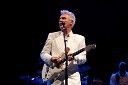 David Byrne, pevec