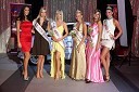 Tina Gaber, Miss Hawaiian Tropic 2008, Maja Jamnik, miss Casino Kongo 2009, Tina Škraban, 2. spremljevalka Miss Monda 2010, Tjaša Sidar, Miss Monda 2010, Alona Pešta, 1. spremljevalka Miss Monda 2010 in Daša Podržaj, Miss Hawaiian Tropic 2009