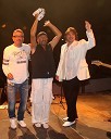 Mladen Vojičić - Tifa, Željko Bebek in Alen Islamovič, pevci skupine Bijelo dugme
