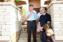 Anton Kampuš, župan Gornje Radgone, Suzana in Mitja Rous, lastnika pizzerije in špageterije Casa del Nonno ter njuna sinova