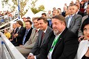 Rado Stojanovič, glavni tajnik ZOTKS, dr. Mitja Slavinec, poslanec, Štefan Pavlinjek, direktor podjetja Roto in predsednik upravnega odbora Obrtne zbornice Slovenije, Michael Deimel, predsednik svetovne organizacije oračev, Borut Pahor, predsednik Vlade RS ter Ciril Smrkolj, predsednik organizacijskega odbora SP oračev 2009 in predsednik Kmetijsko gospodarske zbornice Slovenije