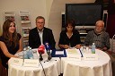 Katarina Petrovič, moderatorka novinarske konference, Milan Razdevšek, direktor Zavoda za turizem Maribor, Andreja Kračun, predsednica dobrodelnega združenja Koraki za korakce in Milan Lorenci, odgovoren za tehnično izvedbo pohoda Koraki za korakce