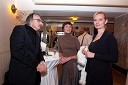 Slavka Pajk, stilistka, njen spremljevalec Miha Berdajs in Andreja Medvedič, lastnica in direktorica Sense Wellness Cluba
