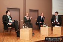 Patrik Vlačič, minister za promet, Cvetka Selšek, predsednica uprave SKB banke, Janez Škrabec, direktor podjetja Riko d.o.o in Peter Frankl, direktor in odgovorni urednik časnika Finance