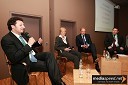 Patrik Vlačič, minister za promet, Cvetka Selšek, predsednica uprave SKB banke, Janez Škrabec, direktor podjetja Riko d.o.o. in Peter Frankl, direktor in odgovorni urednik časnika Finance