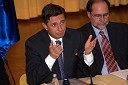 Borut Pahor, predsednik Vlade Republike Slovenije in mag. Mitja Gaspari, minister brez resorja, odgovoren za razvoj in evropske zadeve