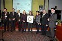 Martin Jezeršek, Jure Jezeršek, Hiša kulinarike Jezeršek , ..., mag. Darja Radič, državna sekretarka na Ministrstvu za gospodarstvo, ..., Sonja Jezeršek, Franci Jezeršek in Luka Jezeršek, Hiša kulinarike Jezeršek, prejemniki nagrade Zlati sejalec