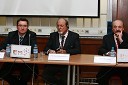 Prof. dr. Tomislav J. Mlinarić, Fakulteta prometnih znanosti Zagreb, prof. dr. Klaus Riesberger, TU Graz Avstrija in mag. Ljubo Žerak, direktor Direktorata za železnice in žičnice