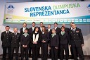 Ljubica Jelušič, ministrica za obrambo z zaposlenimi pri slovenski vojski