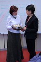 Dr. Zdenka Petermanec, direktorica Univerzitetne knjižnice Maribor in Vida Petrovčič, novinarka