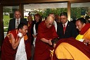 Njegova svetost, XIV. Dalajlama in tibetanski menihi