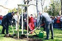 Prof. dr. Ivan Rozman, rektor Univerze v Mariboru, Njegova svetost, XIV. Dalajlama in Franc Kangler, župan Mestne občine Maribor