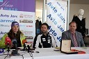 Tina Maze, smučarka, Andrea Massi, trener in vodja ekipe in Milan Jarc, lastnik podjetja Avto Jarc d.o.o. Maribor