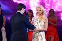 Leo Ivanjko, lastnik družbe Vinag in Rebecca Kim Lekše, Miss fotogeničnosti za Miss Universe 2010