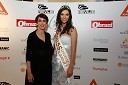 Gordana Sredojevič Goga, urednica revije Obrazi in Sandra Marinovič, druga spremljevalka Miss Universe Slovenije 2010