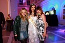 Neisha, pevka, Sandra Marinovič, druga spremljevalka Miss Universe Slovenije 2010 in  Melita Čadež